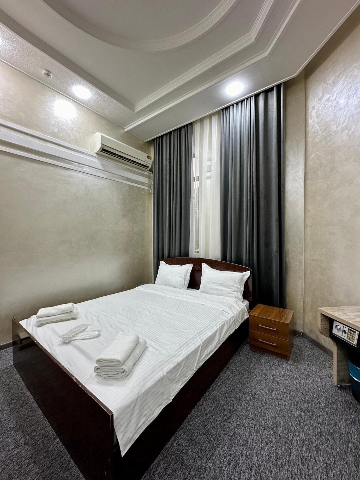 Rahat Inn Hotel Taskent Exterior foto