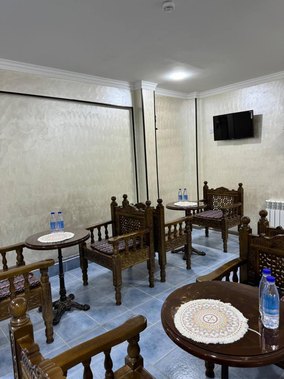 Rahat Inn Hotel Taskent Exterior foto