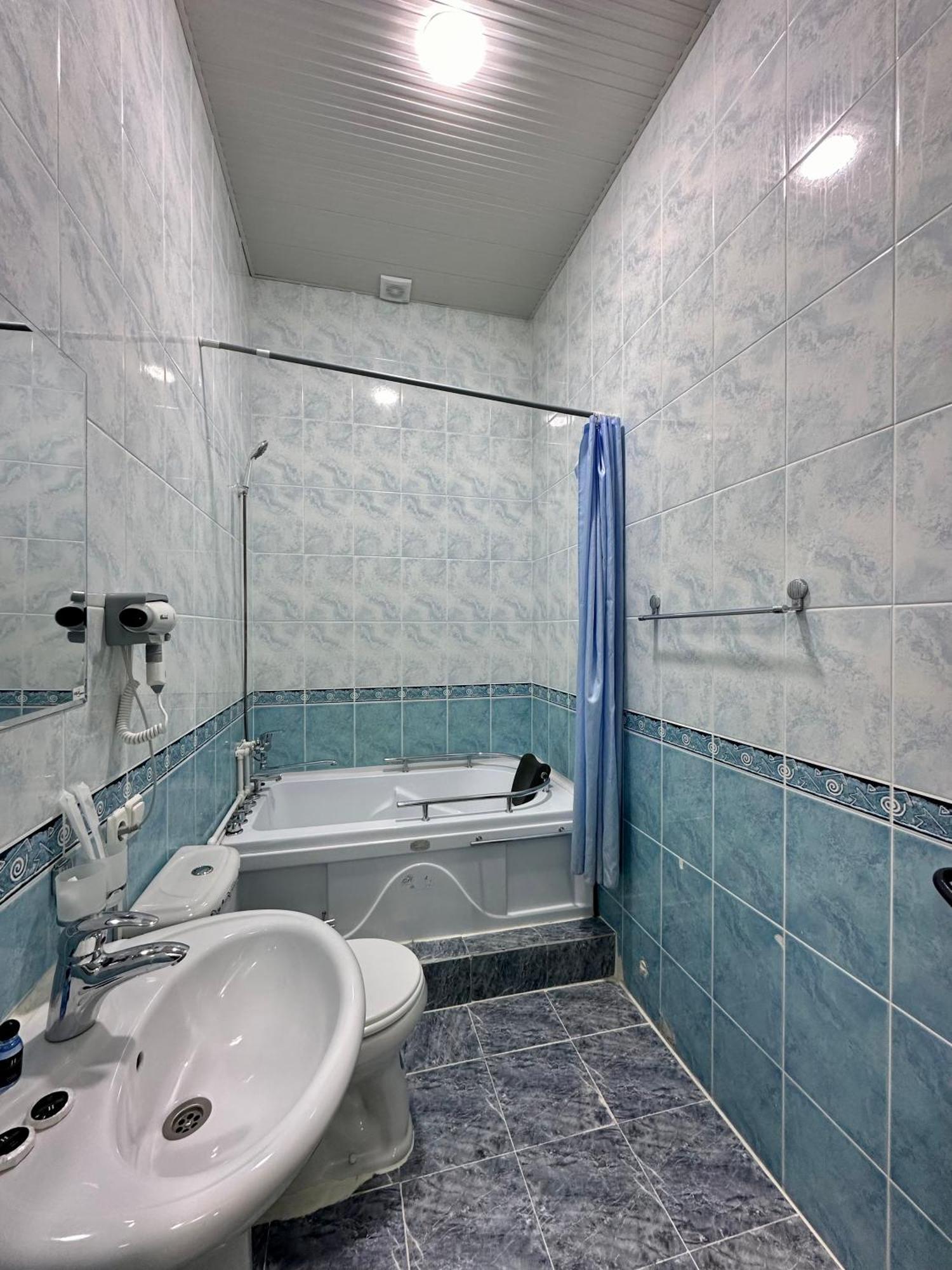 Rahat Inn Hotel Taskent Exterior foto